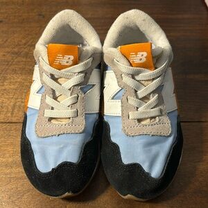 New Balance Kids Size 8 Toddler boys Blue/Orange/White